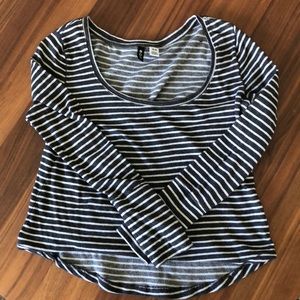 Long sleeve BDG sweater